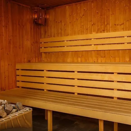 Riverside Boutique 4*