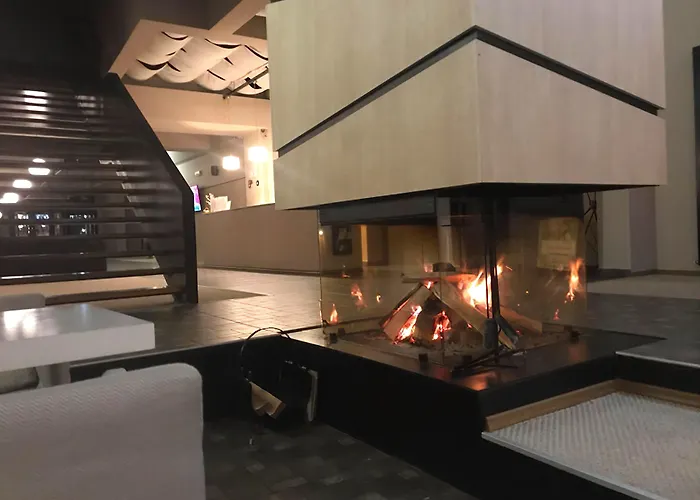 Riverside Boutique מלון בנסקו