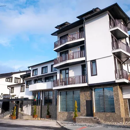 Riverside Boutique 반스코