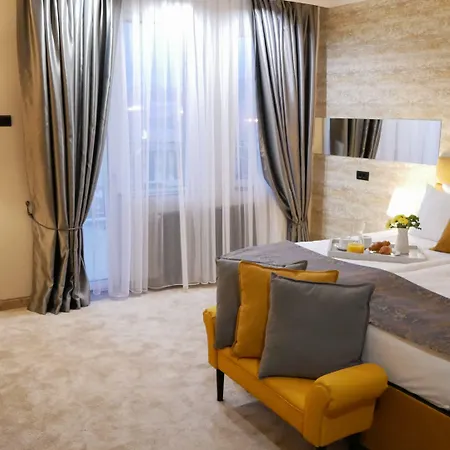 Riverside Boutique Hotel