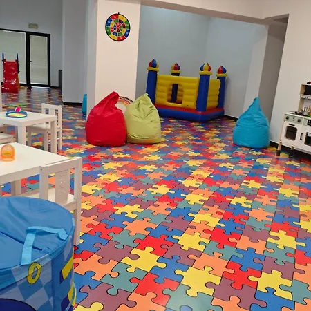 бутик ривърсайд