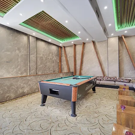 бутик ривърсайд 4*