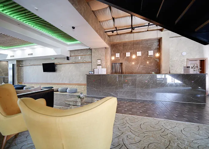 Riverside Boutique Отель 4*